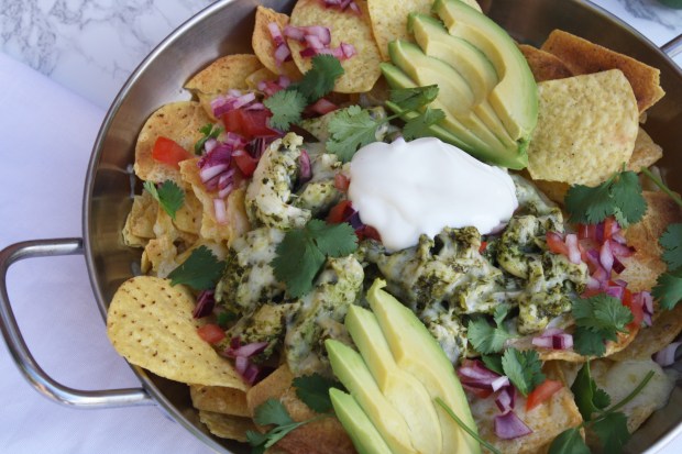 Salsa verde chicken nachos wish to dish recipe (4)