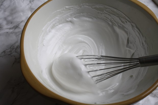 Christmas Meringue Kisses Recipe wish to dish